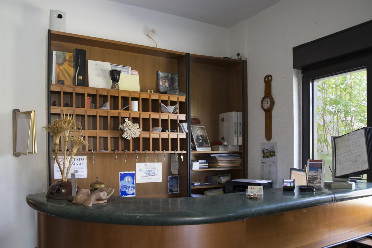 Ristorante Albergo Gerardo Di Masi Caposele Exteriör bild